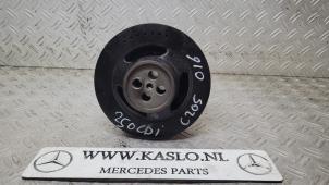 Usados Polea de cigüeñal Mercedes C (W205) C-250 2.2 CDI 16V BlueTEC, C-250d Precio € 50,00 Norma de margen ofrecido por kaslo auto parts