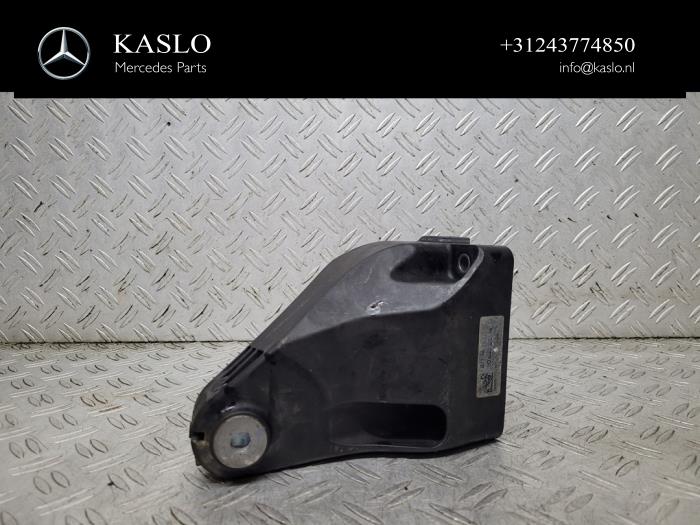Engine mount Mercedes E (W213), 2016 / 2023 E-220d 2.0 Turbo 16V, Saloon, 4-dr, Diesel, 1 950cc, 143kW, OM654920, 2016-01 (Used)