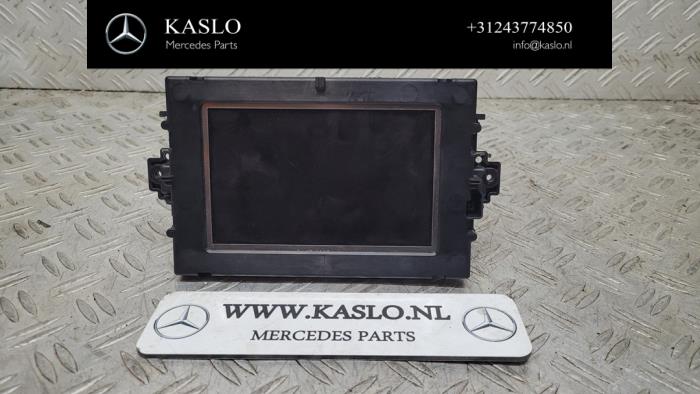 Begagnade Innerdisplay Mercedes C (C204) 2.2 C-220 CDI 16V BlueEfficiency Pris € 50,00 Marginaltabell erbjuds av kaslo auto parts