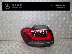 ベンツ GLAクラス 左 テール ランプ ライト A2479063101/009