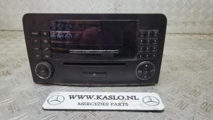 Used Radio control panel Mercedes ML II (164/4JG) 3.0 ML-320 CDI 4-Matic V6 24V Price € 150,00 Margin scheme offered by kaslo auto parts