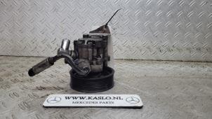 Usagé Pompe direction assistée Mercedes S (W221) 3.0 S-320 CDI 24V Prix € 150,00 Règlement à la marge proposé par kaslo auto parts
