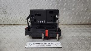 Gebrauchte Sicherungskasten Mercedes S (W221) 3.0 S-320 CDI 24V Preis € 75,00 Margenregelung angeboten von kaslo auto parts
