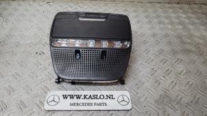 Usagé Eclairage intérieur avant Mercedes C (C205) C-220d 2.2 16V BlueTEC Prix sur demande proposé par kaslo auto parts