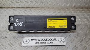 Usagé Airbag genou Mercedes C (C205) C-220d 2.2 16V BlueTEC Prix € 150,00 Règlement à la marge proposé par kaslo auto parts