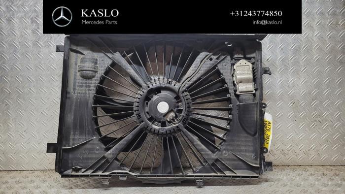 Ventilateur radiateur d'un Mercedes-Benz A (W176) 1.5 A-180 CDI, A-180d 16V 2013