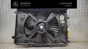 Ventilateur radiateur d'un Mercedes-Benz A (W176) 1.5 A-180 CDI, A-180d 16V 2013