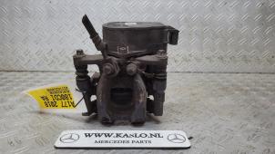 Used Rear brake calliper, right Mercedes A (177.0) 1.5 A-180d Price € 100,00 Margin scheme offered by kaslo auto parts