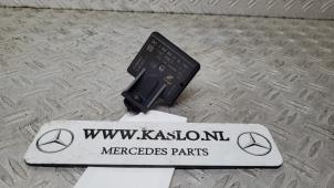 Usagé Relais préchauffage Mercedes A (177.0) 1.5 A-180d Prix € 50,00 Règlement à la marge proposé par kaslo auto parts
