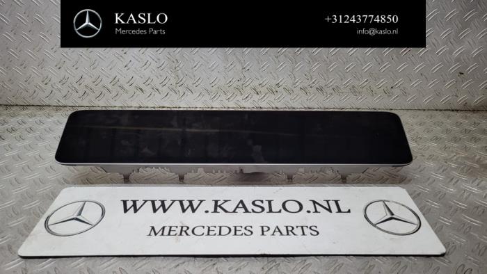 Usagé Affichage système de commande Mercedes A (177.0) 1.5 A-180d Prix € 500,00 Règlement à la marge proposé par kaslo auto parts
