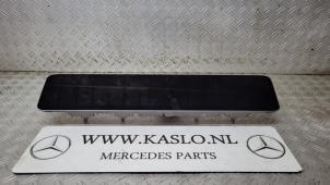 Used Command system display Mercedes A (177.0) 1.5 A-180d Price € 500,00 Margin scheme offered by kaslo auto parts
