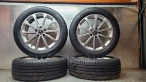 Usagé Jeu de jantes sport + pneus Mercedes A (177.0) 1.5 A-180d Prix € 550,00 Règlement à la marge proposé par kaslo auto parts