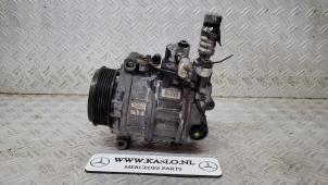 Usagé Pompe clim Mercedes CLS (C219) 500 5.0 V8 24V Prix sur demande proposé par kaslo auto parts