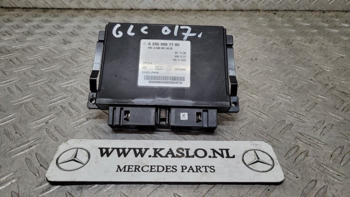 Ordinateur réservoir automatique d'un Mercedes-Benz GLC Coupe (C253) 2.2 220d 16V BlueTEC 4-Matic 2017
