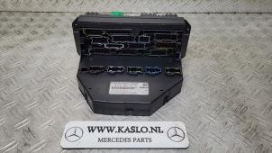 Używane Skrzynka bezpieczników Mercedes C (W204) 2.2 C-200 CDI 16V BlueEFFICIENCY Cena € 150,00 Procedura marży oferowane przez kaslo auto parts