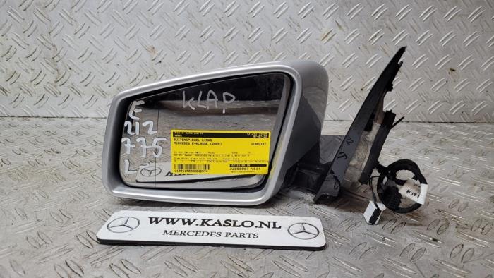 Außenspiegel links van een Mercedes-Benz E (W212) E-250 CDI 16V BlueEfficiency 2009