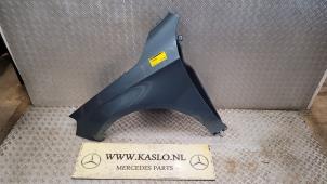 Used Front wing, left Mercedes A (W176) 1.5 A-180 CDI, A-180d 16V Price € 250,00 Margin scheme offered by kaslo auto parts
