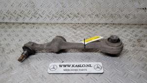 Used Front wishbone, left Mercedes S (W221) 3.0 S-320 CDI 24V Price € 100,00 Margin scheme offered by kaslo auto parts