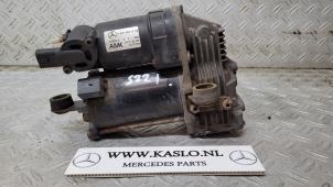 Used Air pump (suspension) Mercedes S (W221) 3.0 S-320 CDI 24V Price € 300,00 Margin scheme offered by kaslo auto parts