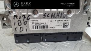 Ignition lock + computer from a Mercedes-Benz A (W176) 1.5 A-180 CDI, A-180d 16V 2014