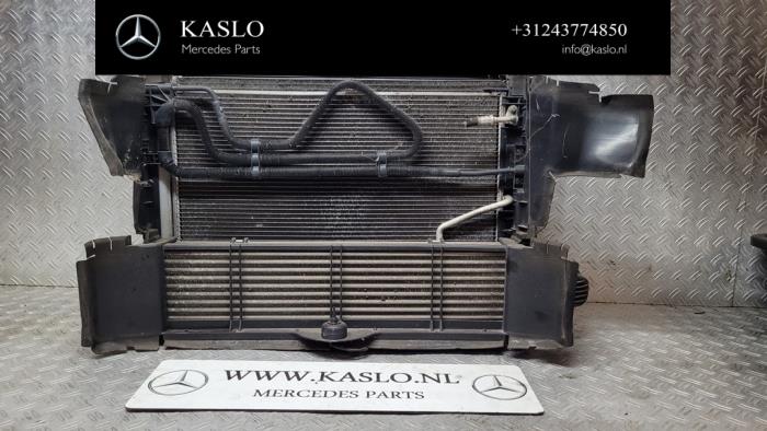 Usados Intercooler Mercedes SLK (R172) 1.8 200 16V BlueEFFICIENCY Precio € 50,00 Norma de margen ofrecido por kaslo auto parts