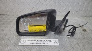 Used Wing mirror, left Mercedes E (W212) E-200 CDI 16V BlueEfficiency,BlueTEC Price € 150,00 Margin scheme offered by kaslo auto parts