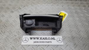 Used Front ashtray Mercedes SLC (R172) 2.1 250 d 16V Price € 50,00 Margin scheme offered by kaslo auto parts