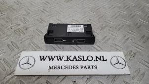 Used AUX / USB connection Mercedes SLC (R172) 2.1 250 d 16V Price € 50,00 Margin scheme offered by kaslo auto parts