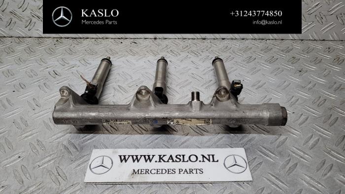 Usagé Système d'injection Mercedes CLS (C219) 350 CGI 3.5 V6 24V Prix € 200,00 Règlement à la marge proposé par kaslo auto parts