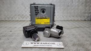 Used Ignition lock + computer Mercedes CLS (C219) 350 CDI 24V Price € 350,00 Margin scheme offered by kaslo auto parts