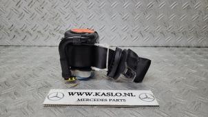 Used Rear seatbelt, right Mercedes B (W246,242) 1.6 B-180 BlueEFFICIENCY Turbo 16V Price € 70,00 Margin scheme offered by kaslo auto parts