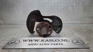 Used Knuckle, front left Mercedes C (W204) 1.8 C-180 CGI 16V Price € 50,00 Margin scheme offered by kaslo auto parts