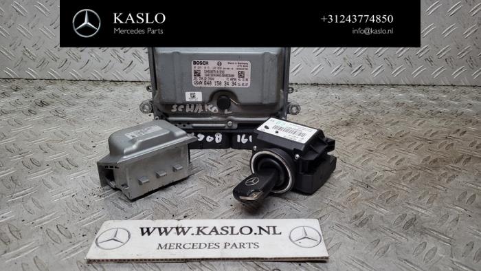 Used Ignition lock + computer Mercedes A (W169) 2.0 A-160 CDI 16V 5-Drs. Price € 200,00 Margin scheme offered by kaslo auto parts