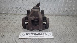 Used Rear brake calliper, left Mercedes ML II (164/4JG) 3.0 ML-280 CDI 4-Matic V6 24V Price € 50,00 Margin scheme offered by kaslo auto parts