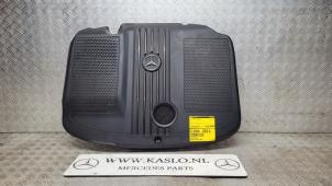 Usados Chapa protectora motor Mercedes C (W204) 2.2 C-200 CDI 16V BlueEFFICIENCY Precio € 50,00 Norma de margen ofrecido por kaslo auto parts