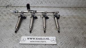 Used Fuel injector nozzle Mercedes A (177.0) 2.0 A-220 Turbo 16V Price € 150,00 Margin scheme offered by kaslo auto parts