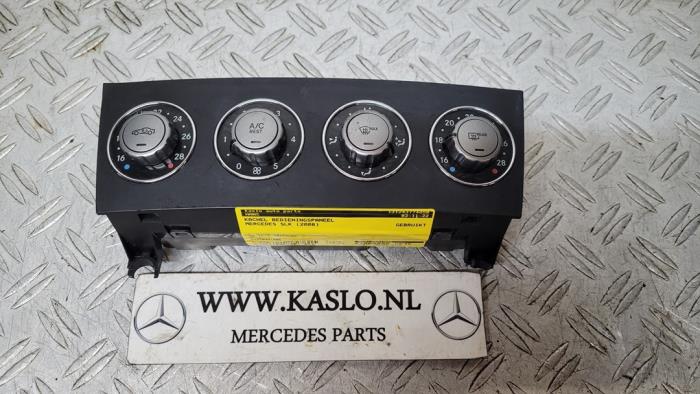 Panel de control de calefacción de un Mercedes-Benz SLK (R171) 3.5 350 V6 24V 2008