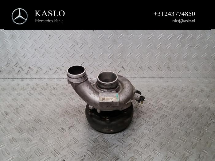 Gebrauchte Turbo Mercedes S (W221) 3.0 S-320 CDI 24V Preis € 350,00 Margenregelung angeboten von kaslo auto parts