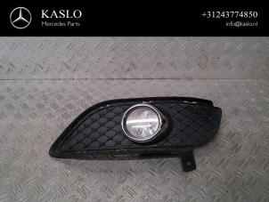 Used Fog light, front right Mercedes B (W246,242) 1.6 B-180 BlueEFFICIENCY Turbo 16V Price € 25,00 Margin scheme offered by kaslo auto parts