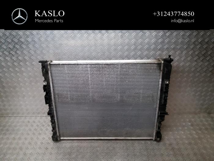 Usagé Radiateur Mercedes ML II (164/4JG) 3.0 ML-280 CDI 4-Matic V6 24V Prix € 75,00 Règlement à la marge proposé par kaslo auto parts