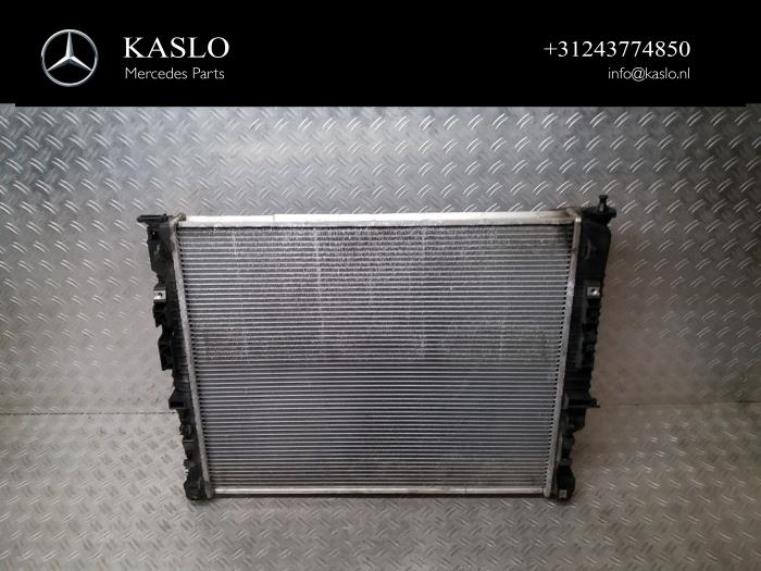 Usagé Radiateur Mercedes ML II (164/4JG) 3.0 ML-280 CDI 4-Matic V6 24V Prix € 75,00 Règlement à la marge proposé par kaslo auto parts