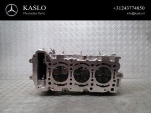 Used Cylinder head Mercedes S (W221) 3.0 S-320 CDI 24V Price € 350,00 Margin scheme offered by kaslo auto parts