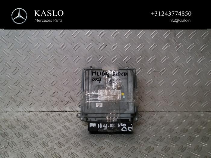 Used Ignition lock + computer Mercedes ML II (164/4JG) 3.0 ML-320 CDI 4-Matic V6 24V Price € 300,00 Margin scheme offered by kaslo auto parts
