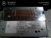 Radio control panel from a Mercedes-Benz SLK (R171) 1.8 200 K 16V 2008