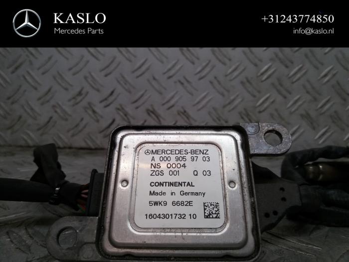 Sensor Nox de un Mercedes-Benz C Estate (S205) C-220 CDI BlueTEC, C-220 d 2.2 16V 2016