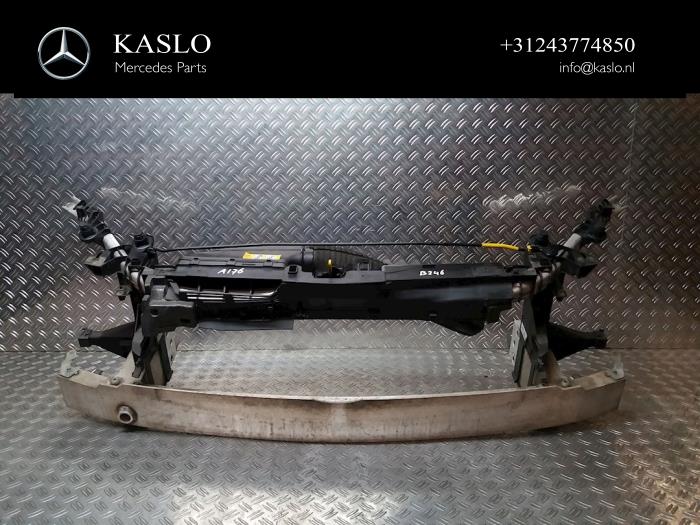 Begagnade Front Mercedes A (W176) 1.5 A-160 CDI, A-160d 16V Pris € 500,00 Marginaltabell erbjuds av kaslo auto parts