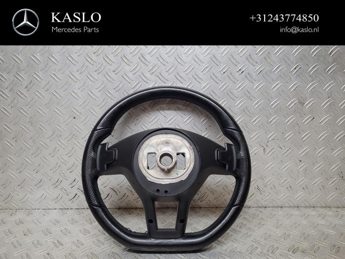 Steering wheel from a Mercedes-Benz C (W204) 2.2 C-220 CDI 16V BlueEFFICIENCY 2013