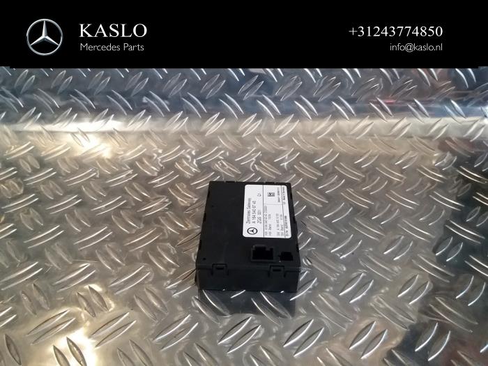 Używane Modul gateway Mercedes ML II (164/4JG) 3.0 ML-320 CDI 4-Matic V6 24V Cena € 40,00 Procedura marży oferowane przez kaslo auto parts