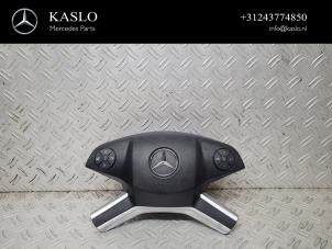 Used Left airbag (steering wheel) Mercedes ML II (164/4JG) 3.0 ML-350 CDI BlueTec 4-Matic V6 24V Price € 200,00 Margin scheme offered by kaslo auto parts
