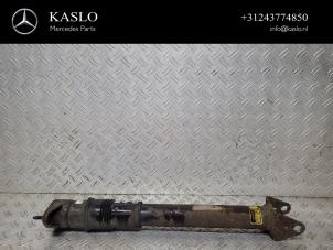 Used Rear shock absorber, right Mercedes ML II (164/4JG) 3.0 ML-350 CDI BlueTec 4-Matic V6 24V Price € 75,00 Margin scheme offered by kaslo auto parts